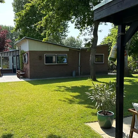 Bosje 1 - Not Intended For Company Or Work-related 度假居