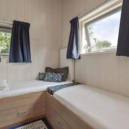 Bosje 1 - Not Intended For Company Or Work-related * Ouddorp