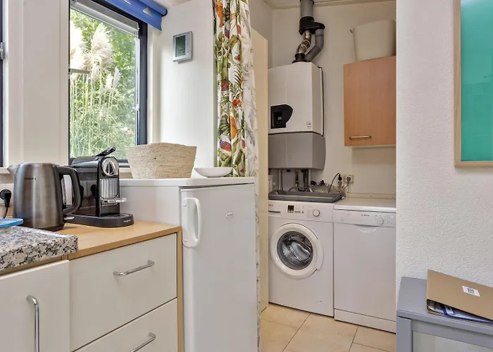 Bosje 1 - Not Intended For Company Or Work-related *